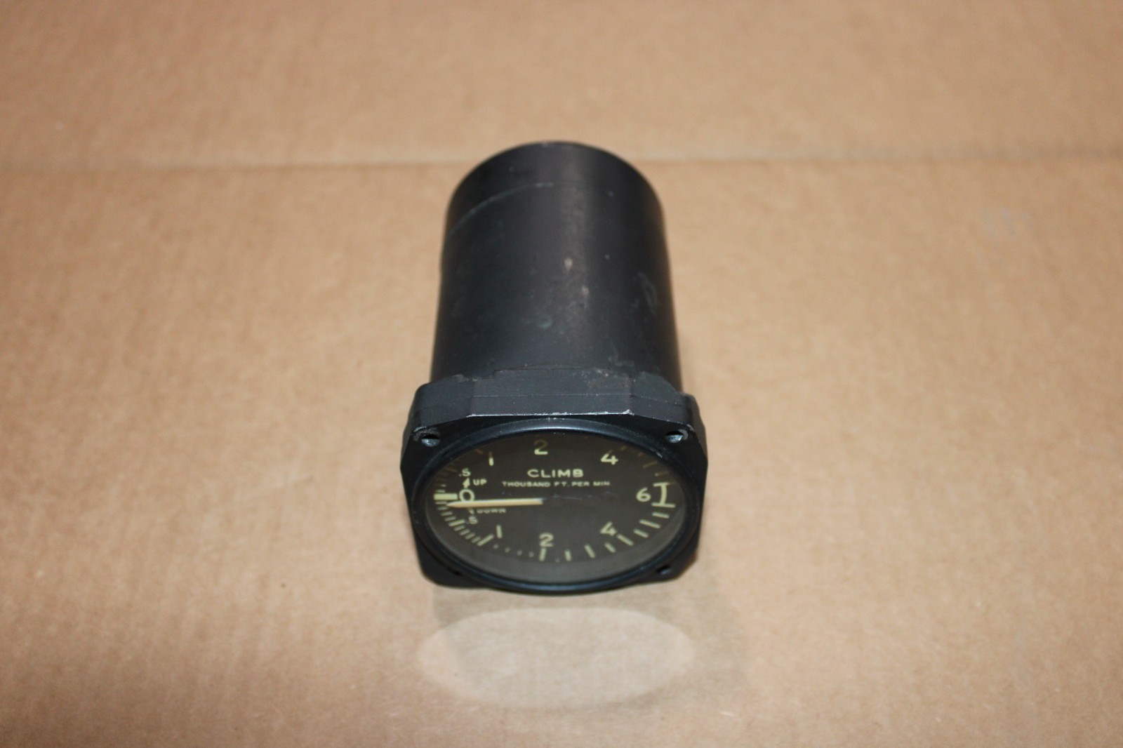 Bendix 1636-6A-A1 94-27967 Aircraft Vertical Speed