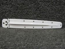 Cessna 0711037-14, 0711037-16 182P Cabin Door