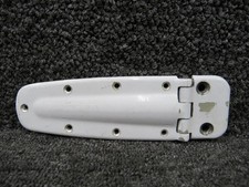 Cessna 0711037-18, 0711037-20 182P Cabin Door