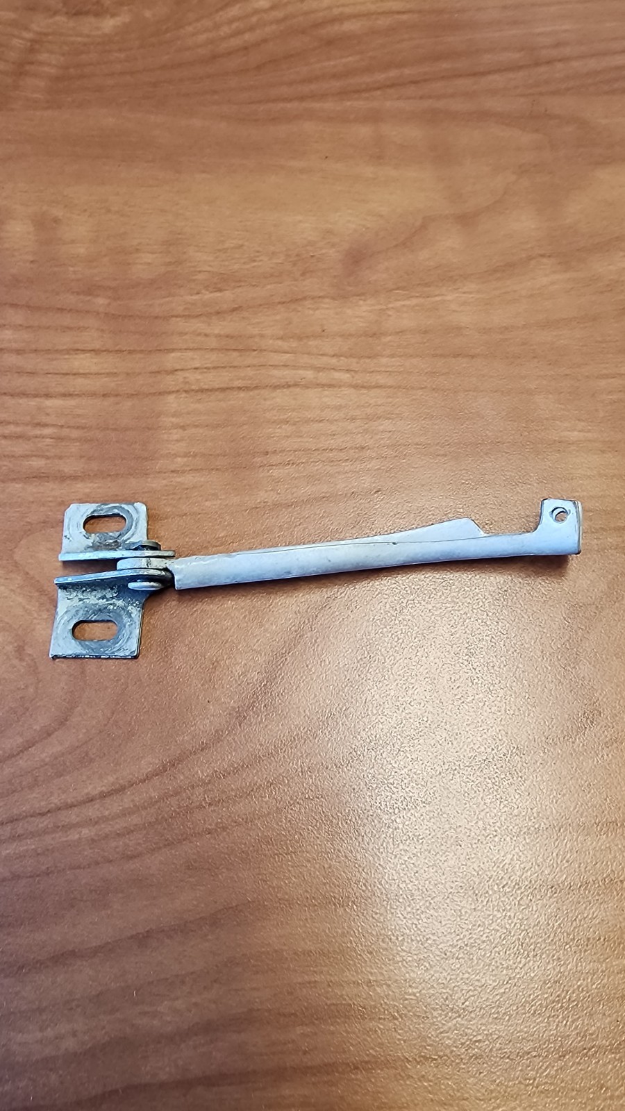 Cessna 0711040-4 Door Stop Arm Assy