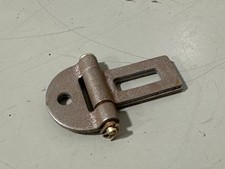 Cessna 0711083-1 Seat Belt Latch for