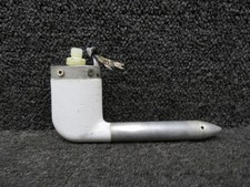 Cessna 0721105-15 182P Heated Pitot Tube