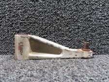 Cessna 0841000-64 (Use: 0841002-2W) Nose Gear