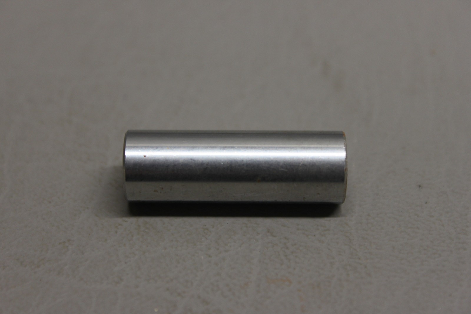 Cessna 0841004-6 Spacer