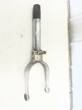 Cessna 150 front nose landing gear