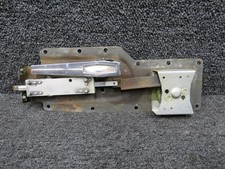 Cessna 1511205-16 182P Cabin Door Latch