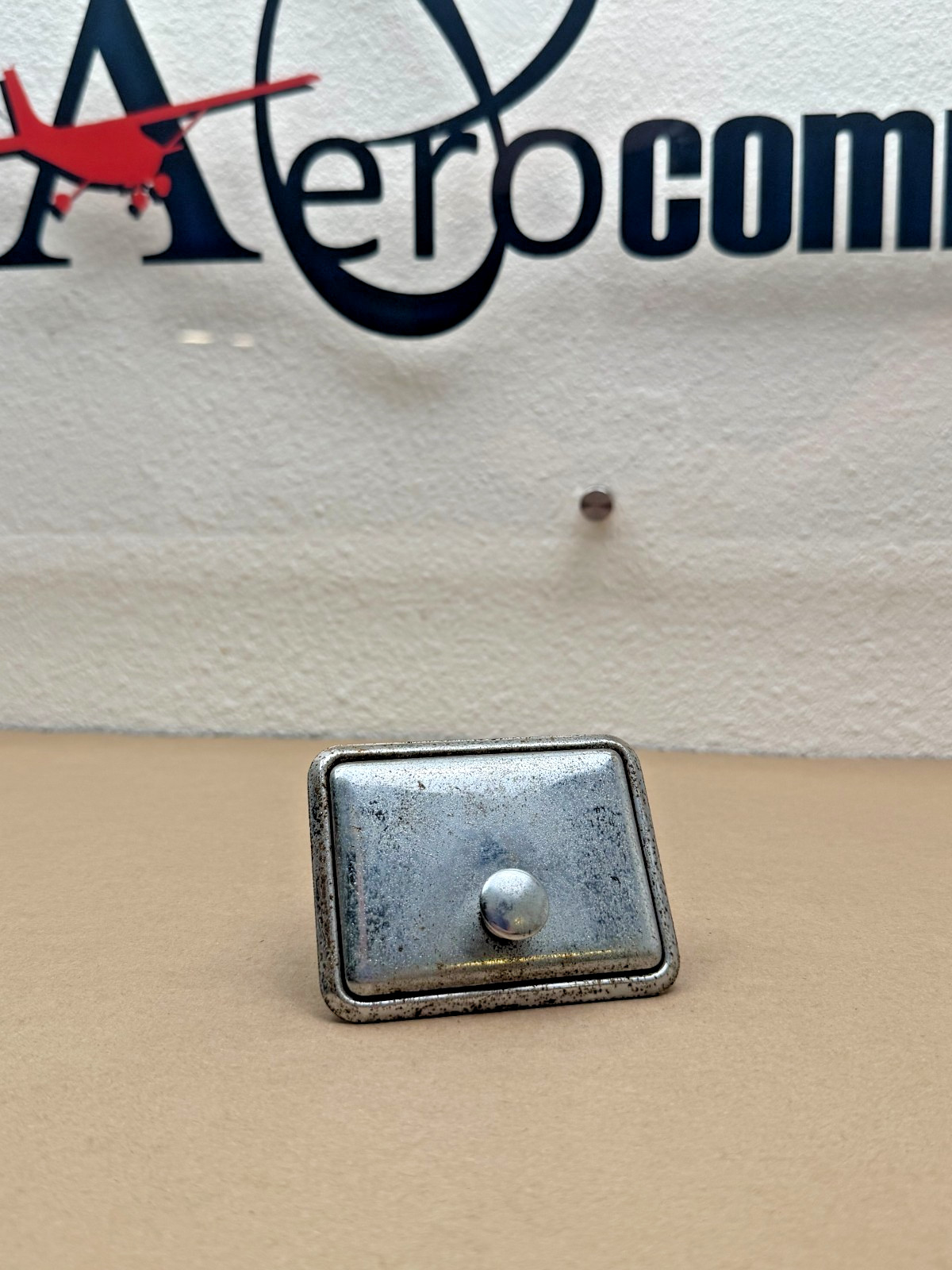 Cessna 172 Ashtray Assembly (3556)