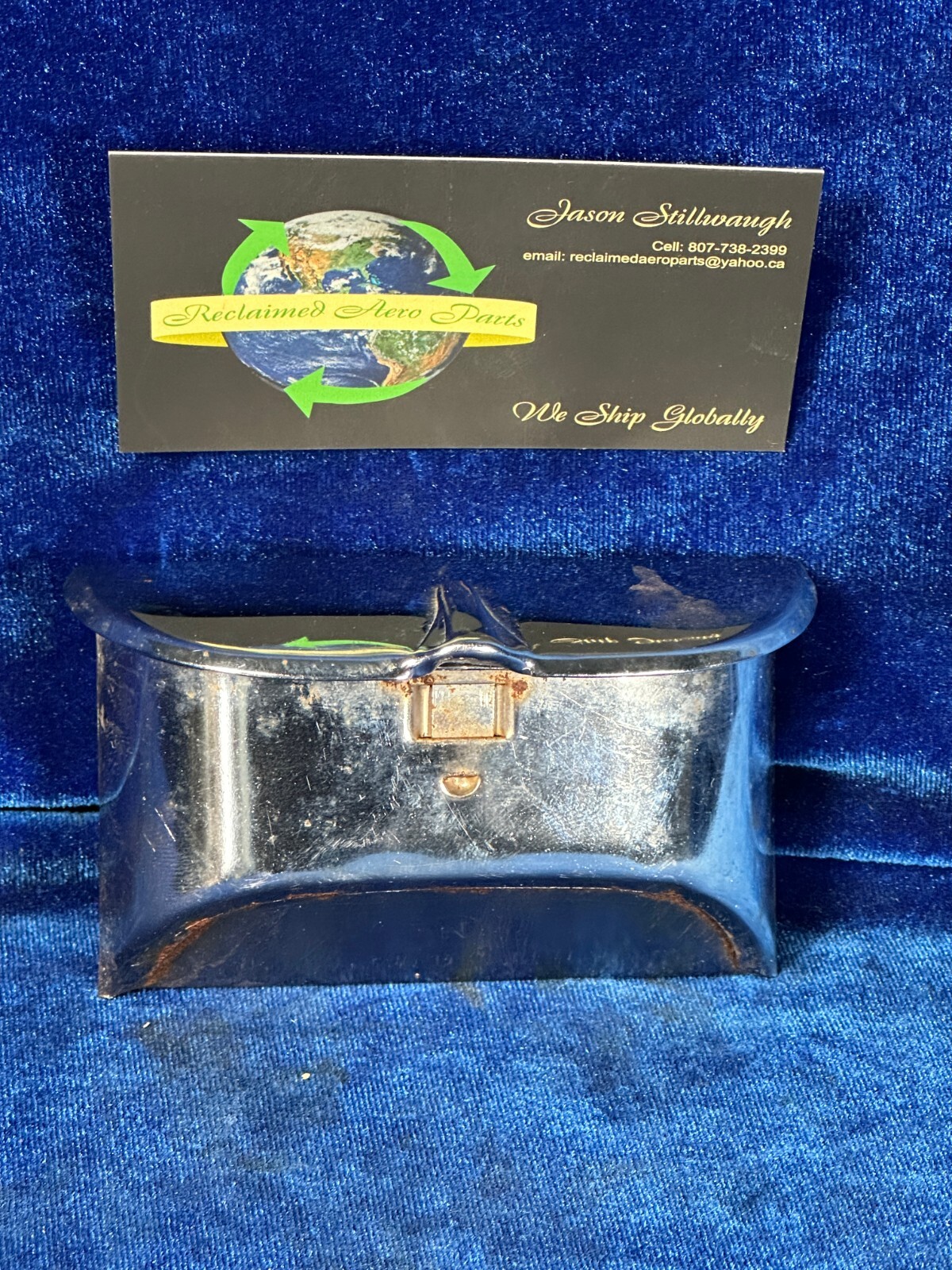 Cessna 172 L ASHTRAY P/N: S1957-2