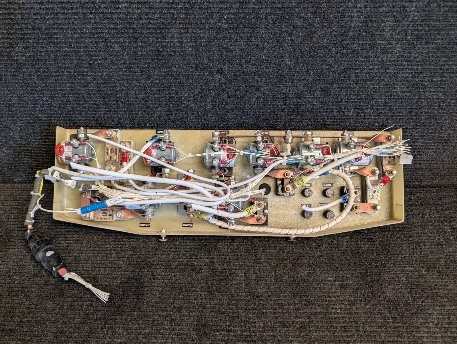 Cessna 240TTx Relay Panel