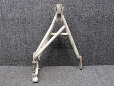 Cessna 5042002-1, 0842000-74 Truss Nose Gear