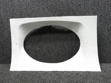 Cessna 5119103-5 414 Center Window Trim