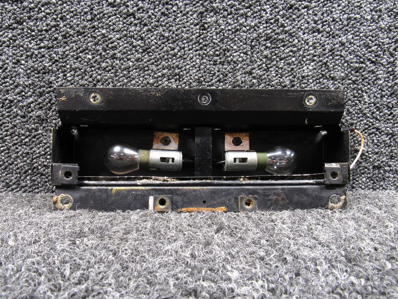 Cessna Aircraft Parts 0700623-14 Cessna 182H Panel Light