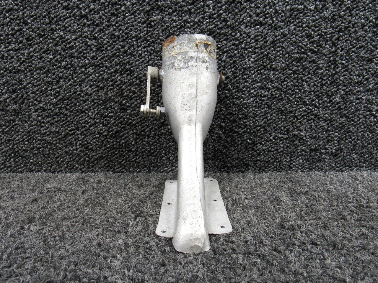 Cessna Aircraft Parts 0713952-1 Cessna 182H Defroster Nozzle