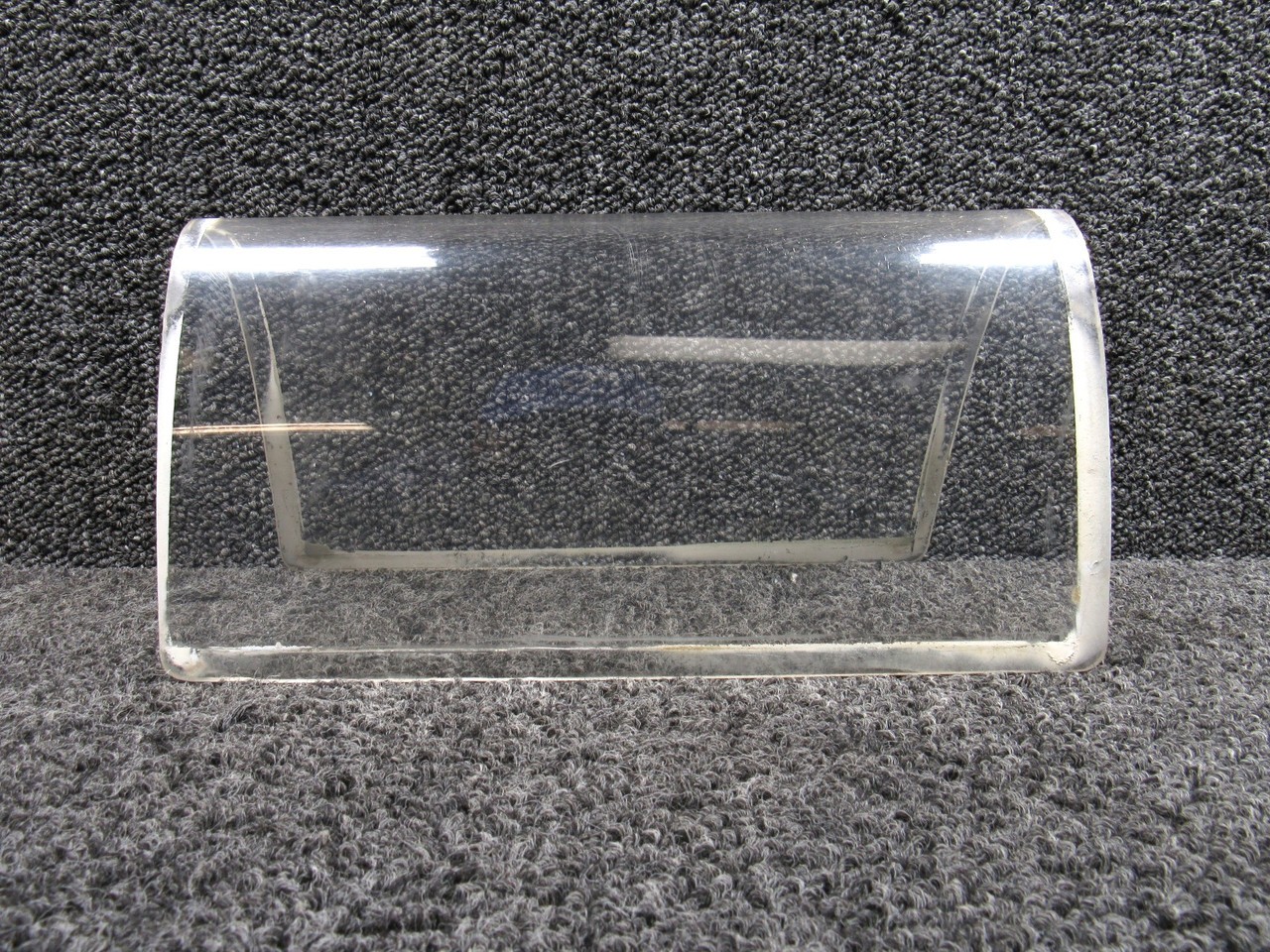 Cessna Aircraft Parts 0722100-4 Cessna 182H Landing Light