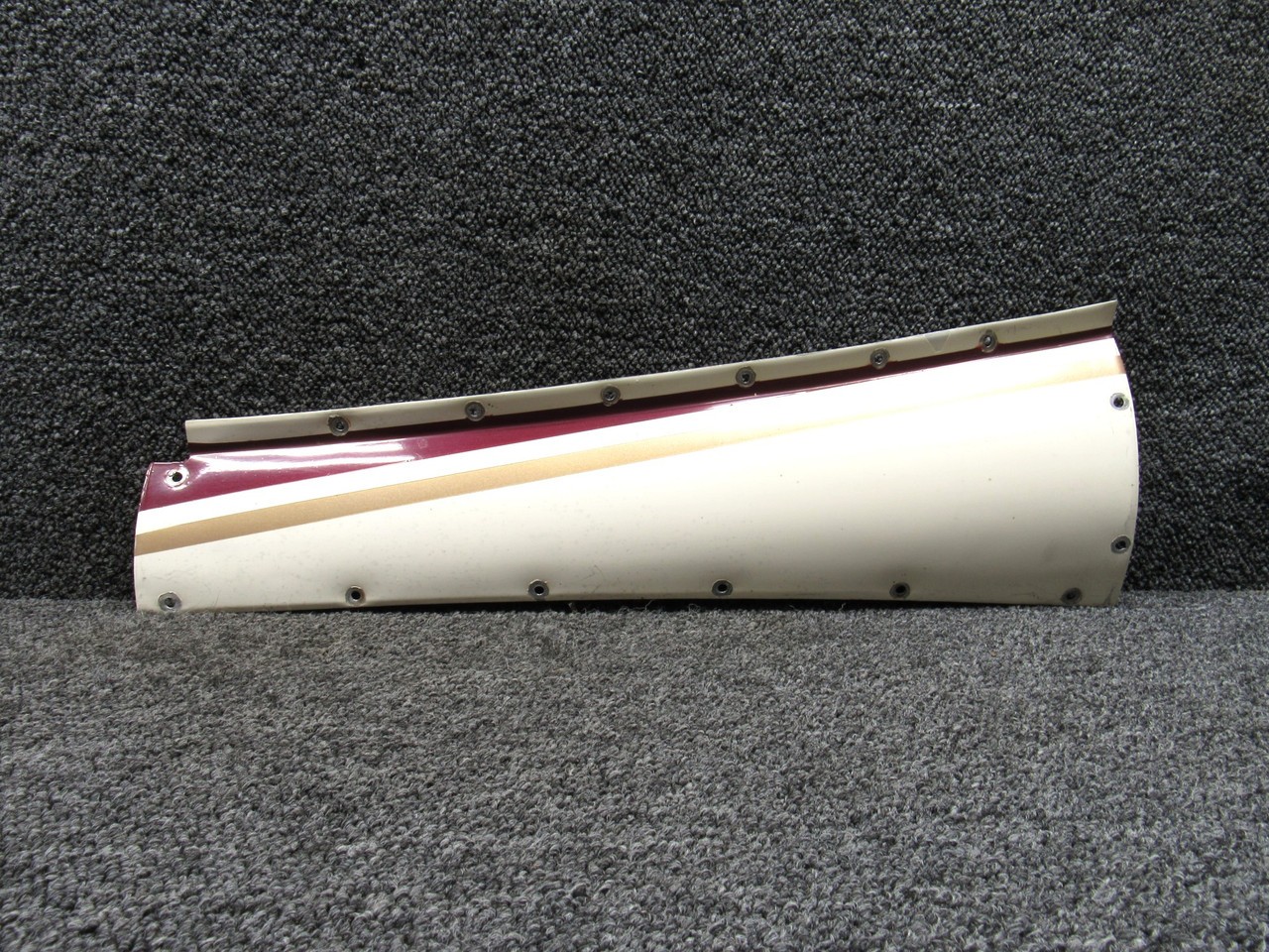 Cessna Aircraft Parts 0732615-1 Cessna 182H Stabilizer Fairing