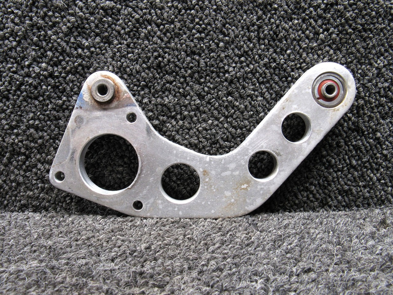 Cessna Aircraft Parts 0760676-1 Cessna 182H Elevator Arm