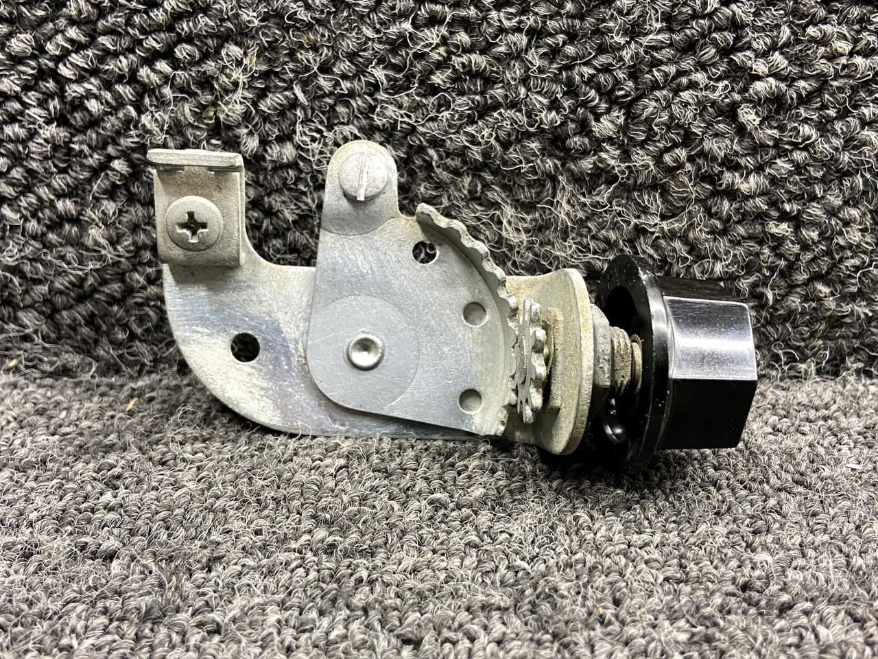 Cessna Aircraft Parts 0813501-18 Cessna 310Q Aft Cabin