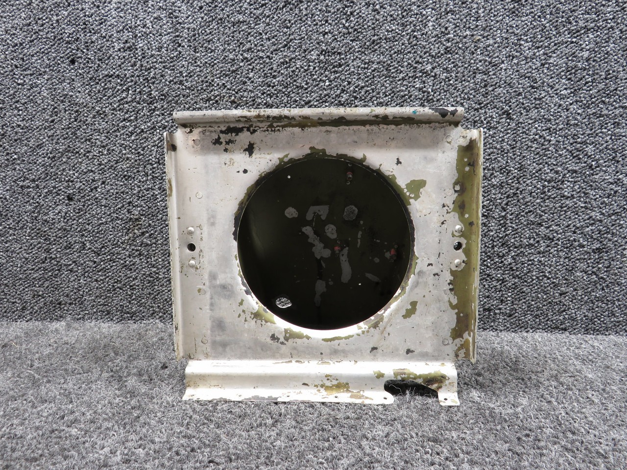 Cessna Aircraft Parts 2253019-1 Cessna 182RG Battery Box