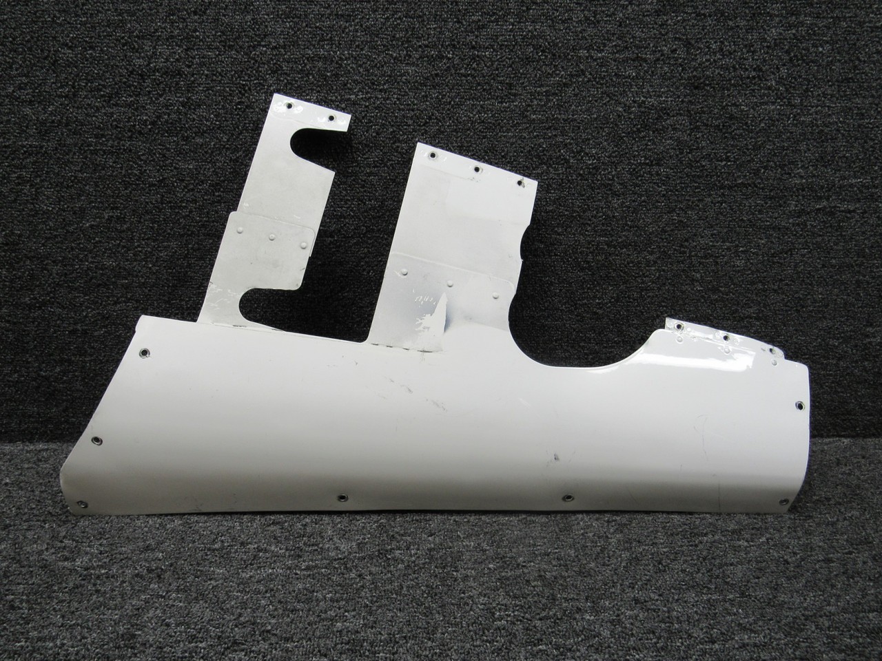 Cessna Aircraft Parts 5112001-27 Cessna 421C Upper Forward
