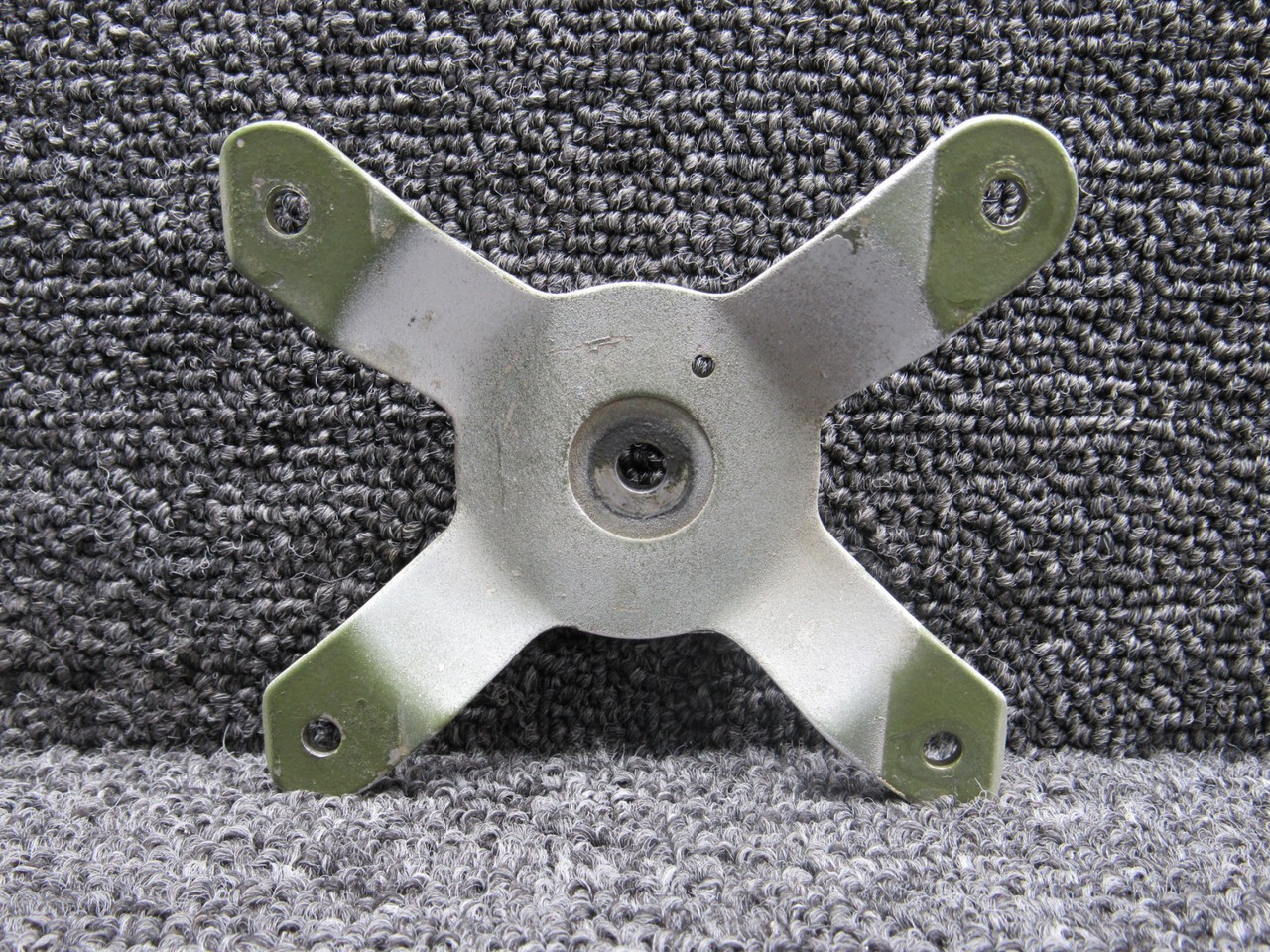 Cessna Aircraft Parts 5115532-2 Cessna 421C Aileron Quadrant