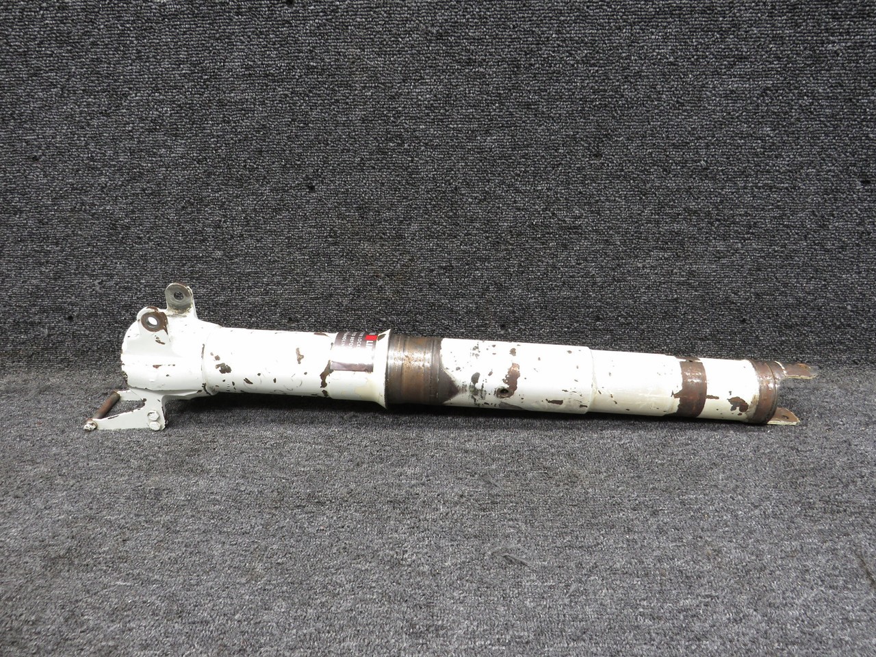 Cessna Aircraft Parts 5842000-207 Cessna 310R Nose Landing
