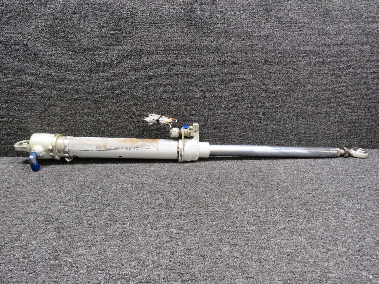 Cessna Aircraft Parts 9910136-5 Cessna 421C Main Landing