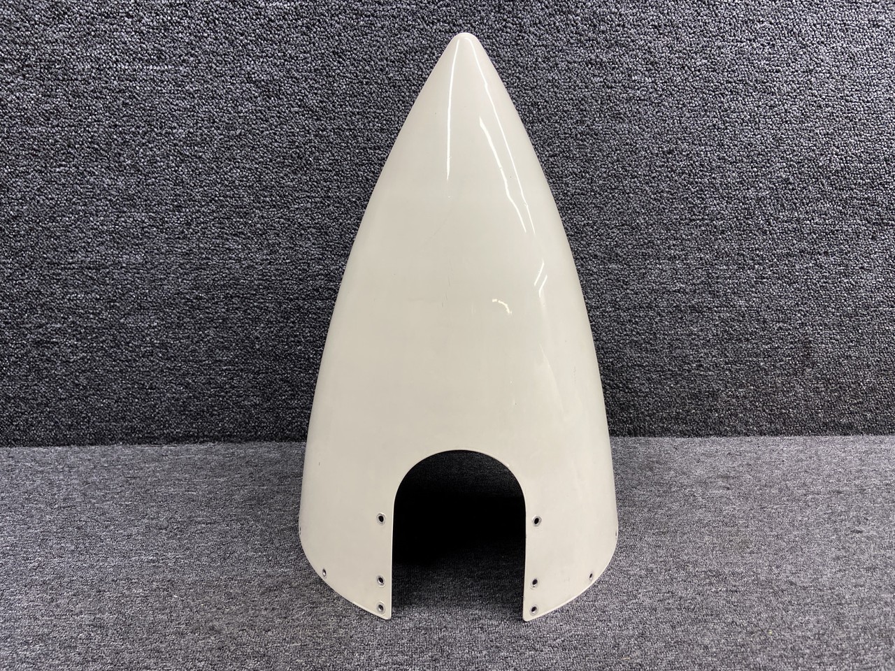 Cessna Aircraft Parts D3651 Cessna 310Q 3-Blade Propeller Spinner