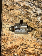 Cessna FUEL VALVE ASSY P/N 0716111-4