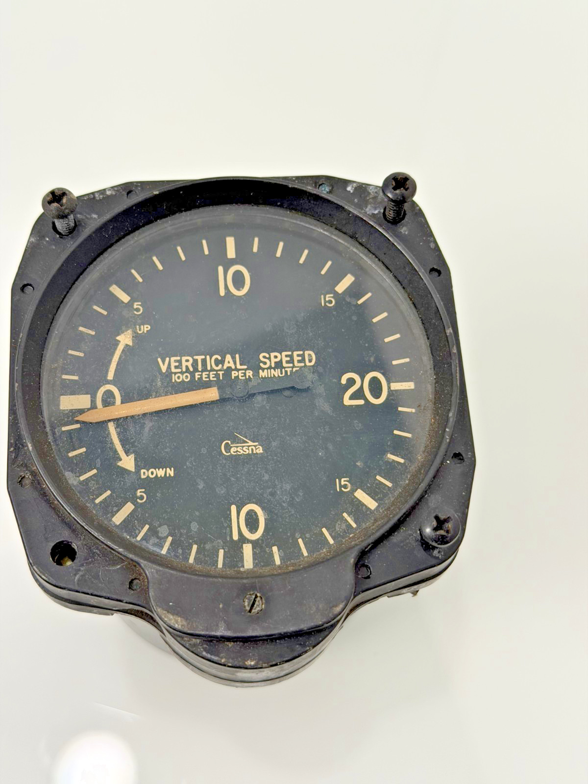 Cessna Garwin Vertical Speed Indicator VSI