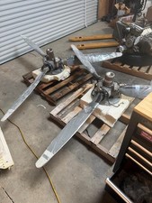 Cessna McCauley 3AF34C-92 propellers w/ spinners