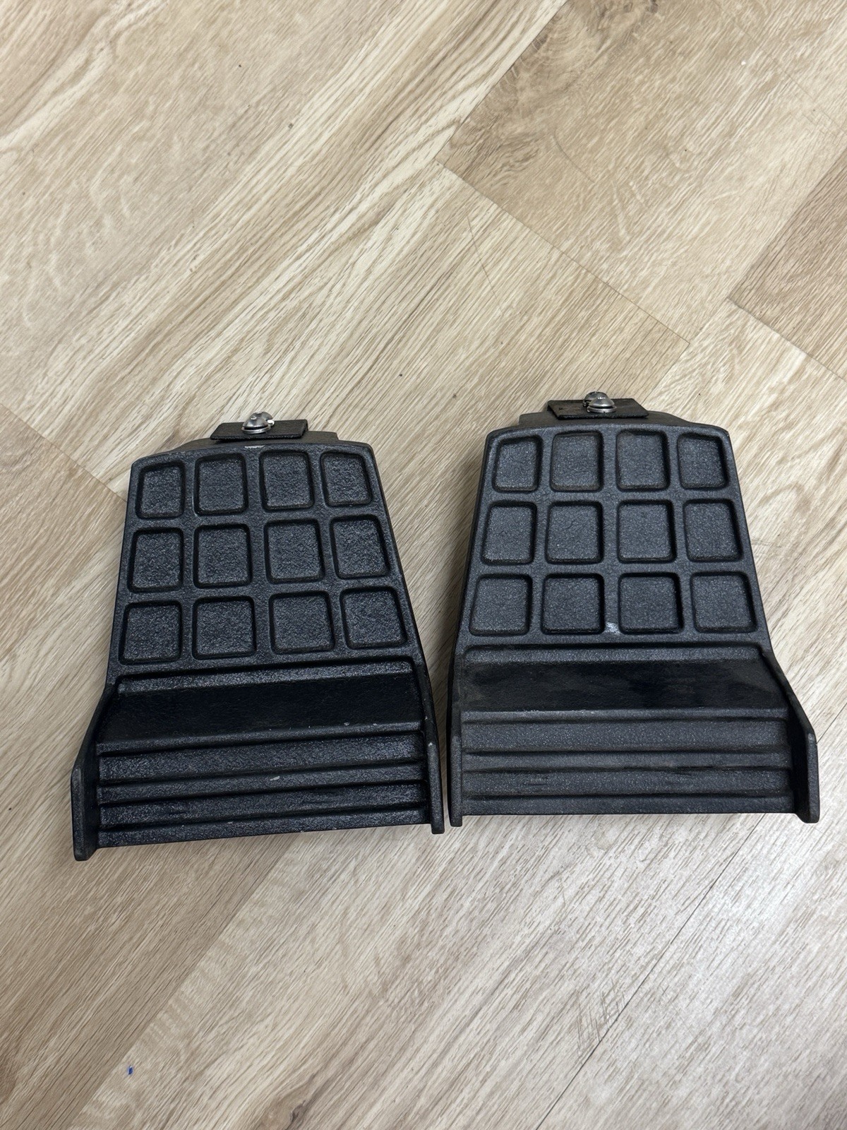 Cessna NEW Pair S-RPE-CN Rudder Pedal