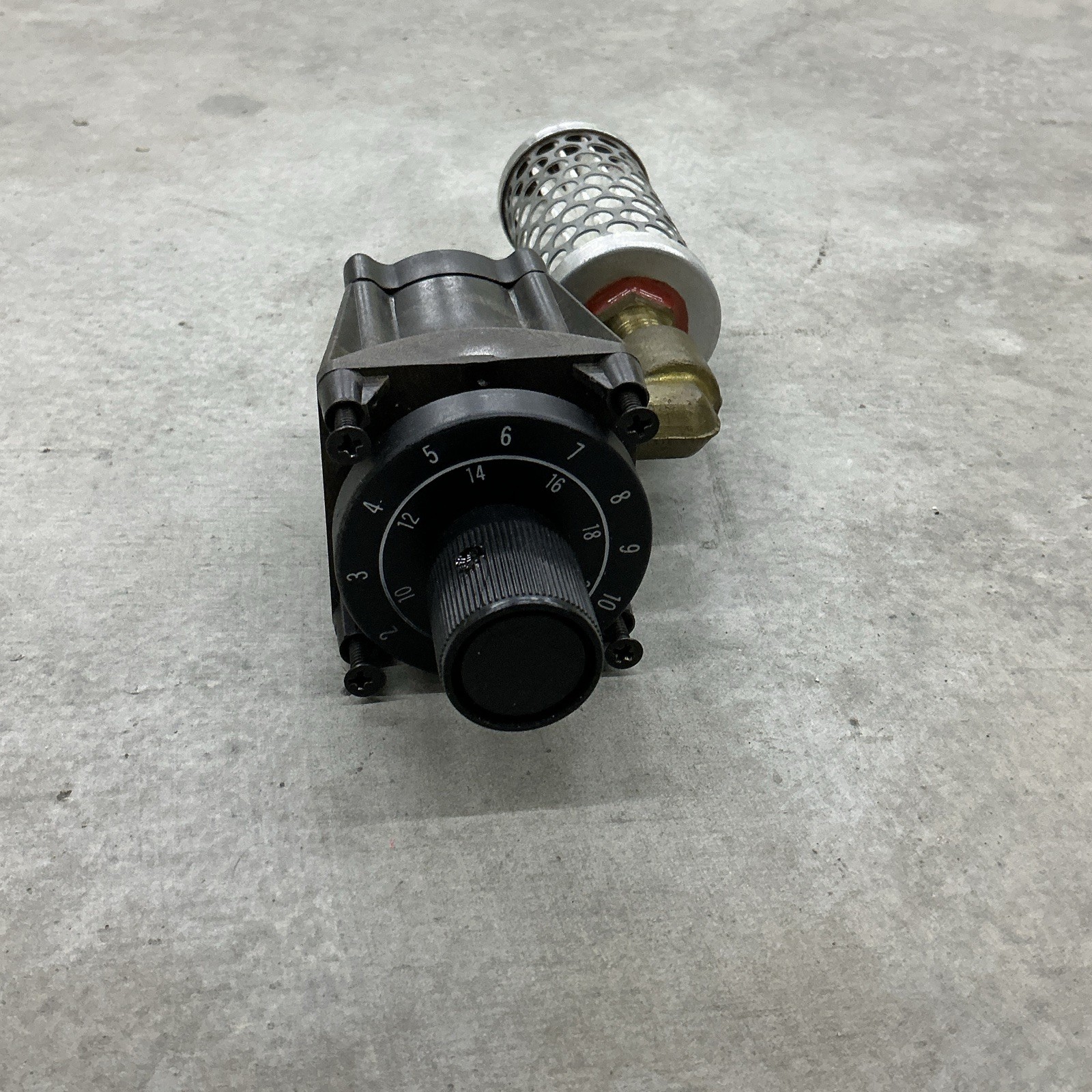 Cessna P337 Overhauled Cabin Pressure Controller