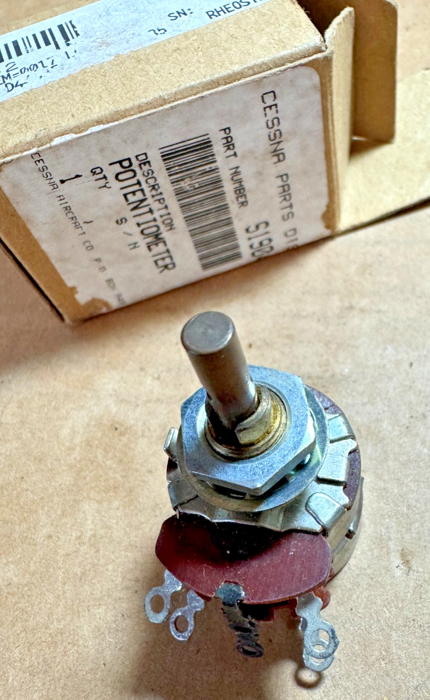 Cessna S1904 Dual Potentiometer (Rheostat) NEW SURPLUS