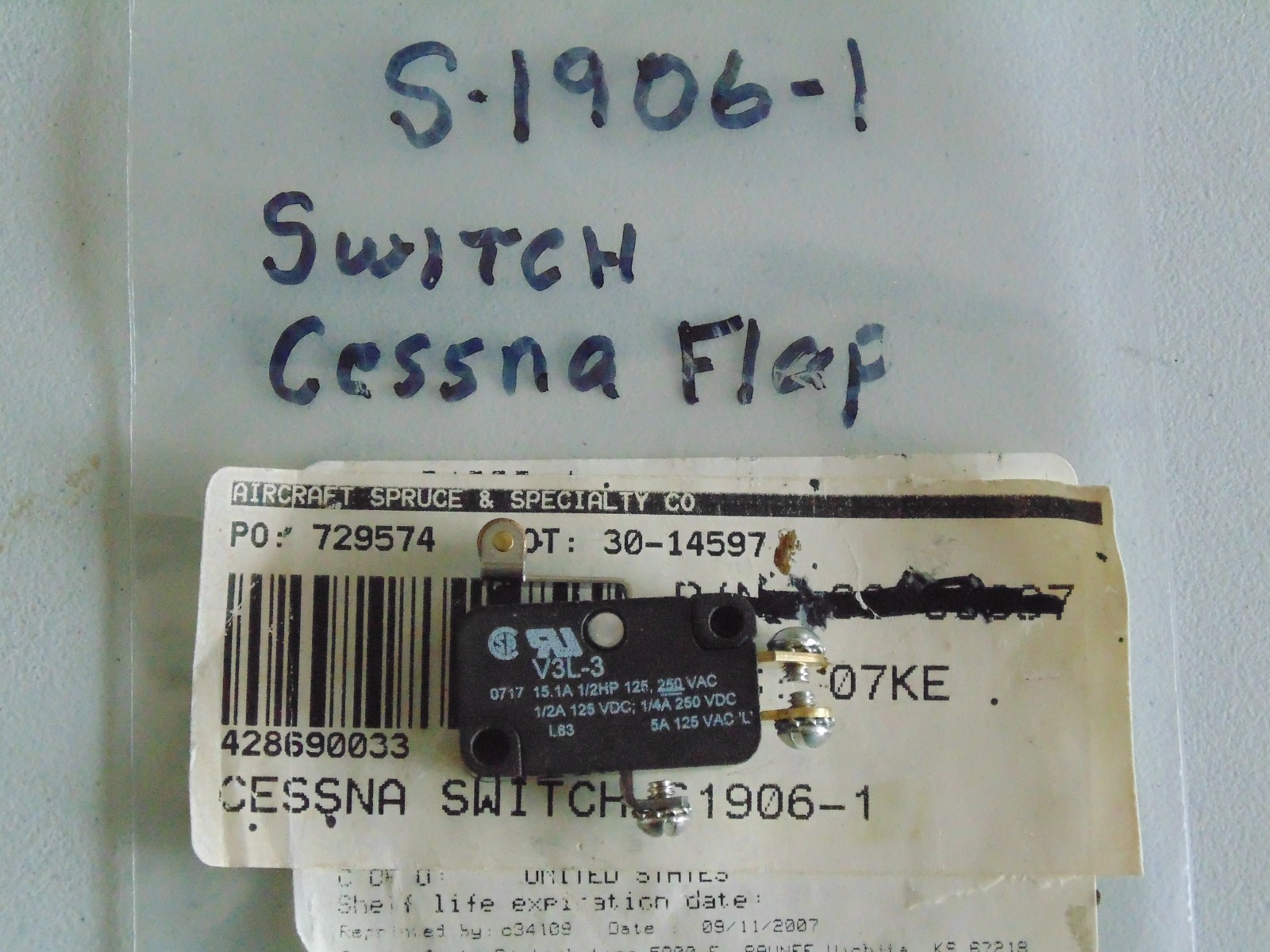 Cessna Switch, , Wing Flap
