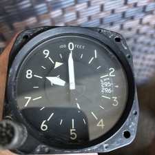 Cessna Vintage Airplane Altimeter Aero Instruments