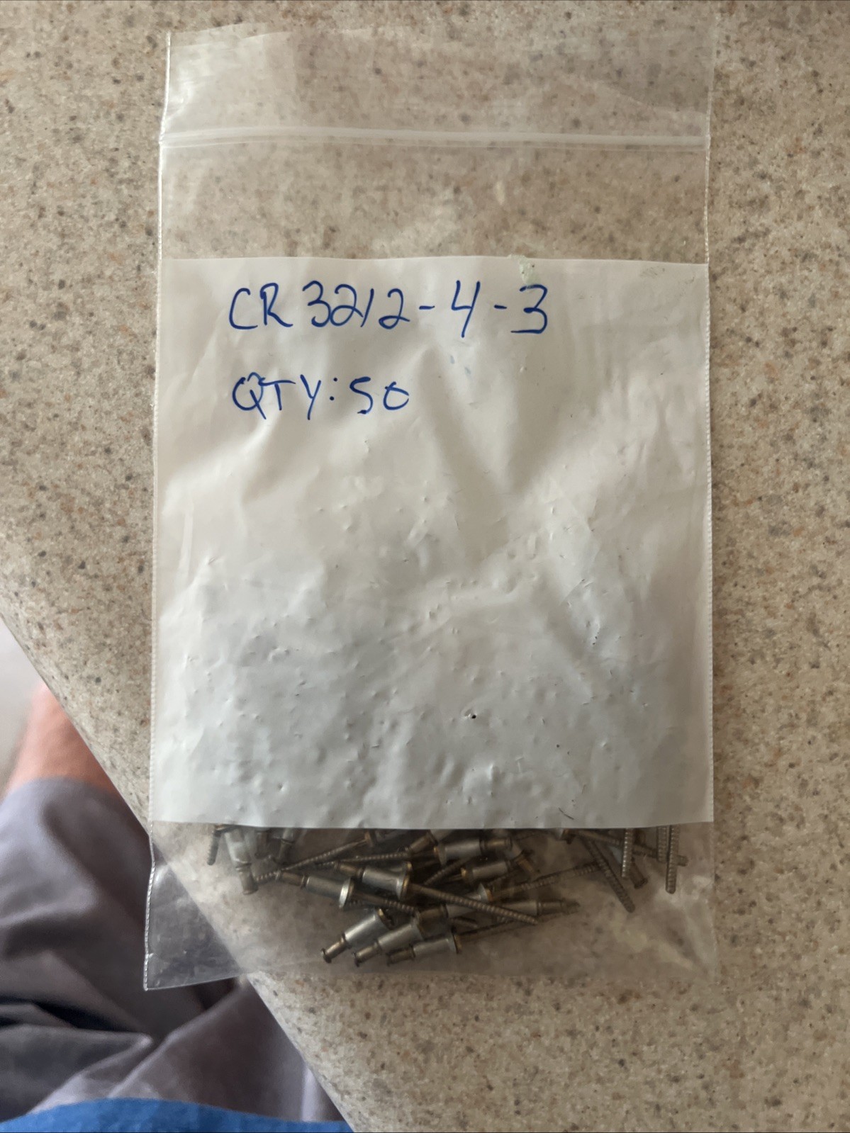 Cherrymax Cherry CR3212-4-3 (QTY 100) Rivets