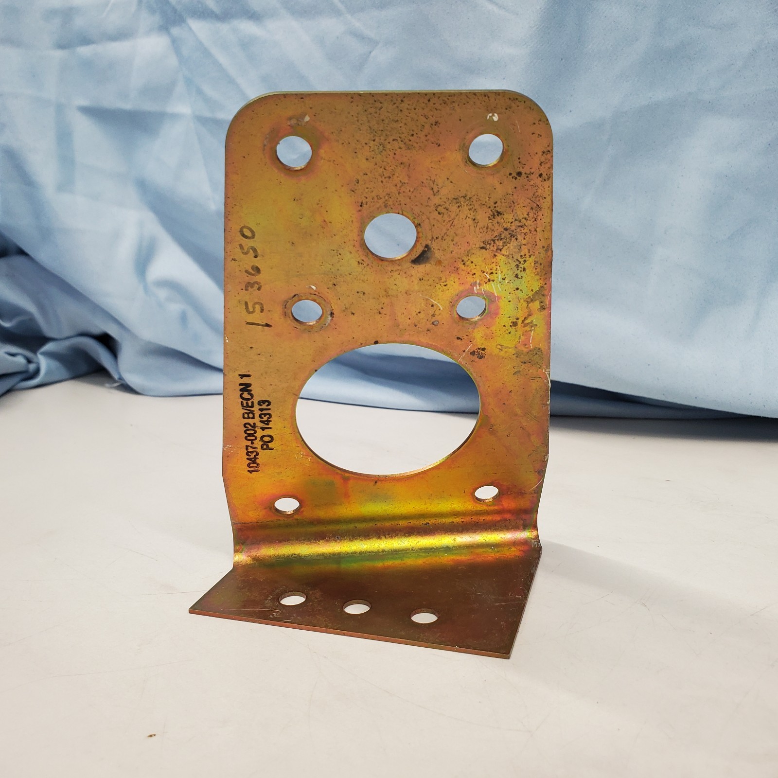 Cirrus Shoulder Harness Fitting P/N: 10437-002