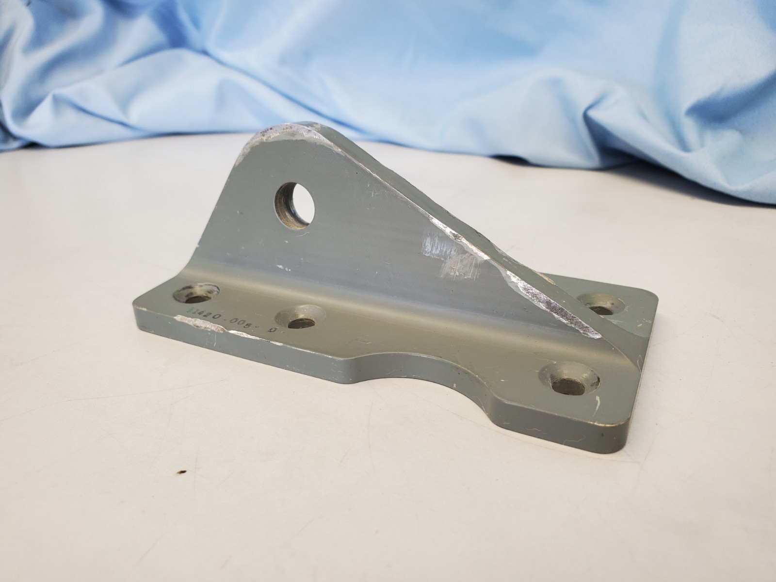 Cirrus SR20 Aft Wing Attach LH