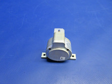 Cirrus SR22 S-TEC 0111 Altitude Transducer