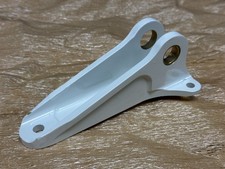 De Havilland Dash 8 Fitting