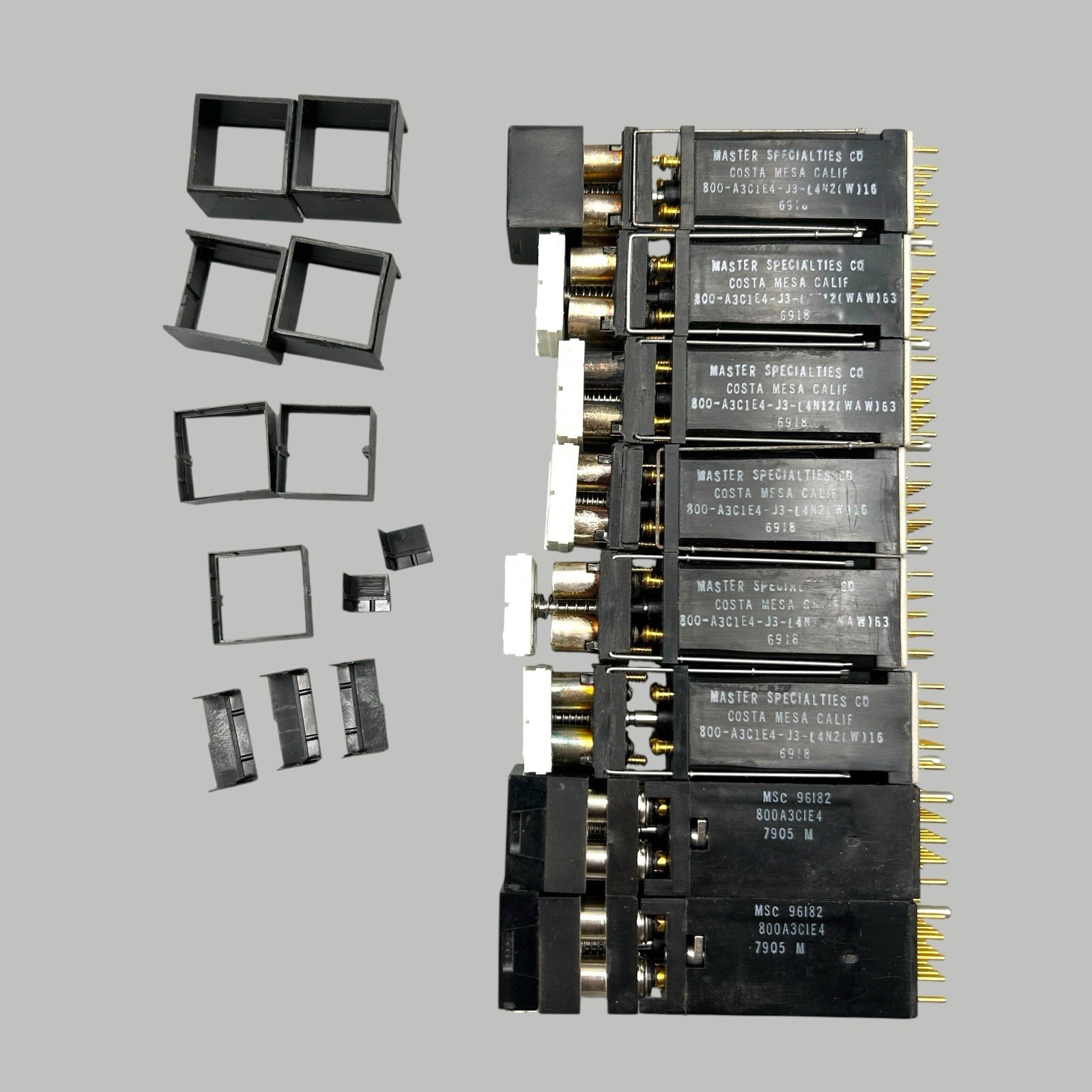 Eaton Master Specialties 800-A3C1E4 Lot Lighted
