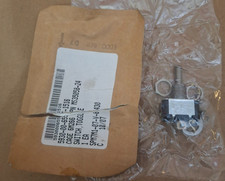 Eaton MS35058-24 Toggle Switch Aircraft