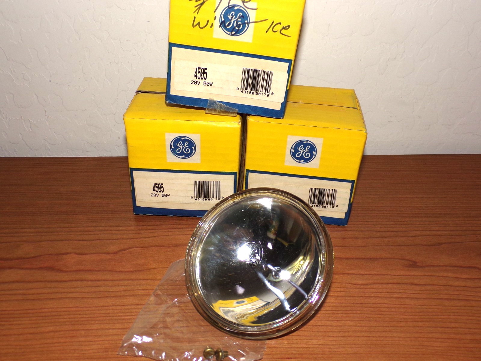 Ge 4505 28V 50W Aircraft Lamps