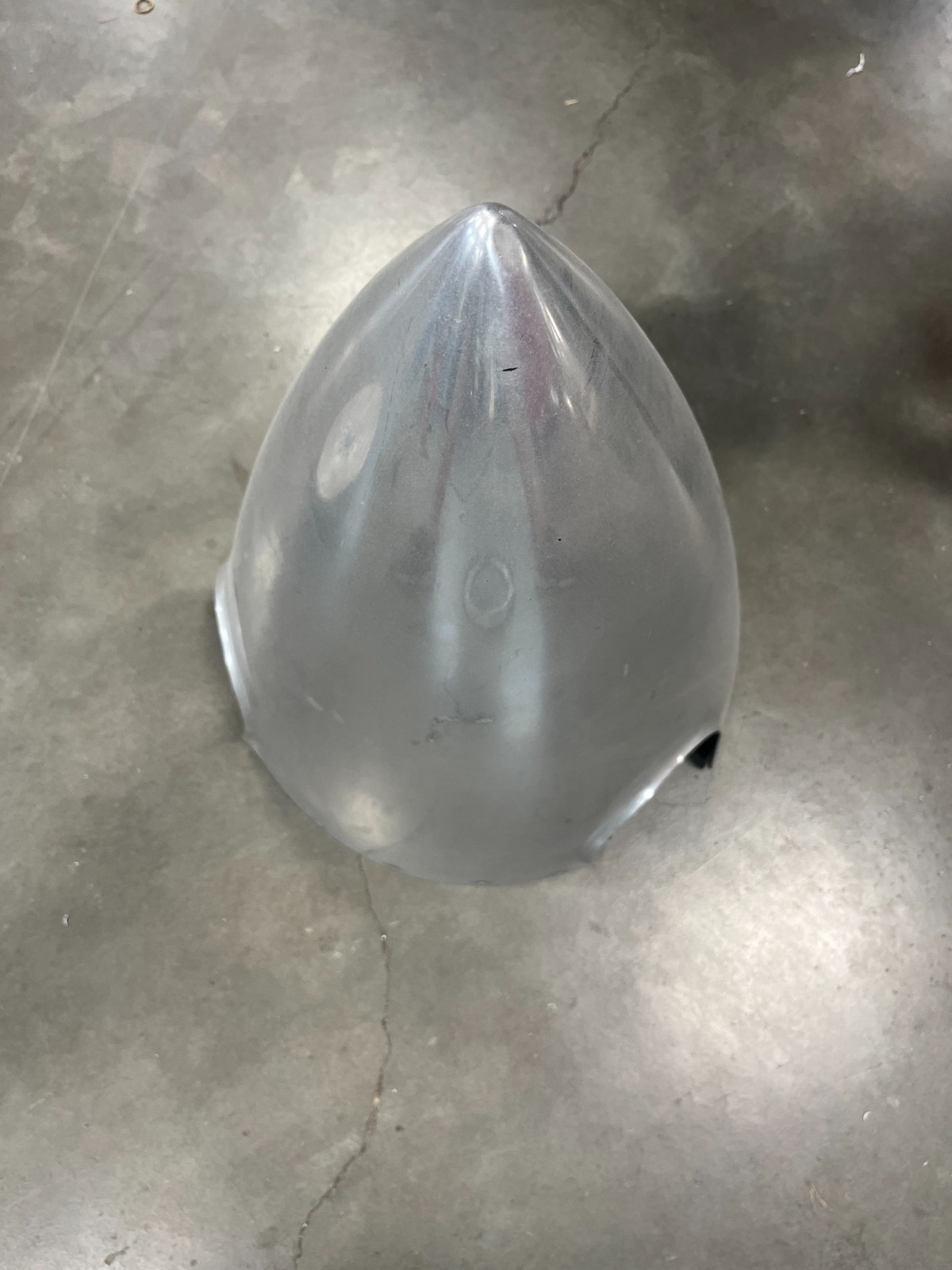 Hartzell 3 blade polished spinner C-3532-5P