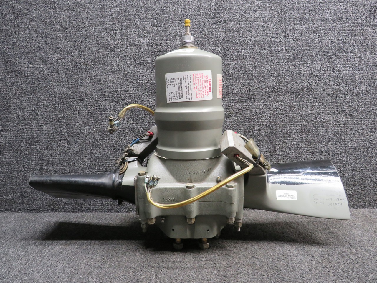Hartzell BHC-C2YF-2CKUF Two Blade Propeller Hub