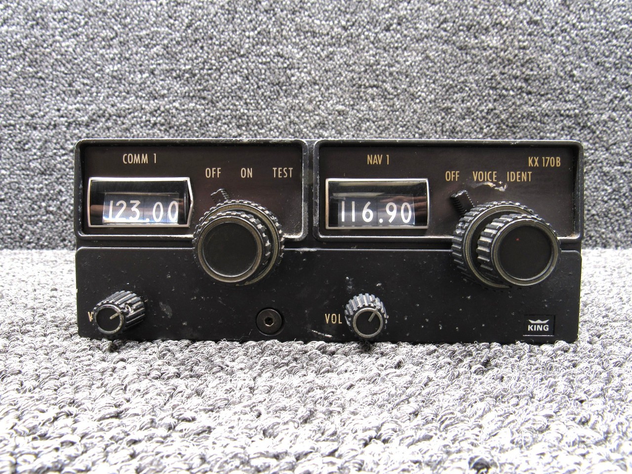King Radio 069-1020-00 KX-170B Nav/Comm System w/
