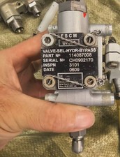 NO.341 VALVE-SEL-HYDR-BYPASS PN: 114087008 SN:CH0902170