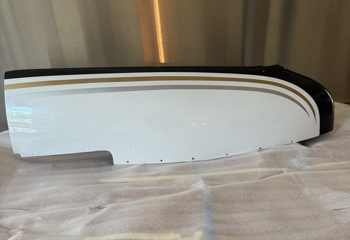 Not Available CESSNA 210 Left Hand Wing
