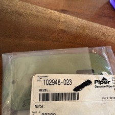 Piper 102948-023 Bezel OEM NOS