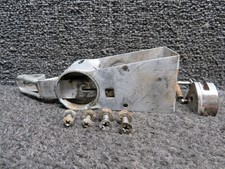 Piper 14636-000 PA22-108 Cabin Door Latch